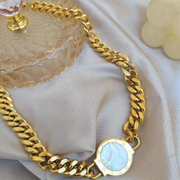 Collar Zara