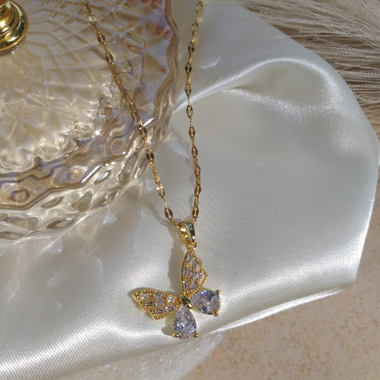 collar mariposita 2