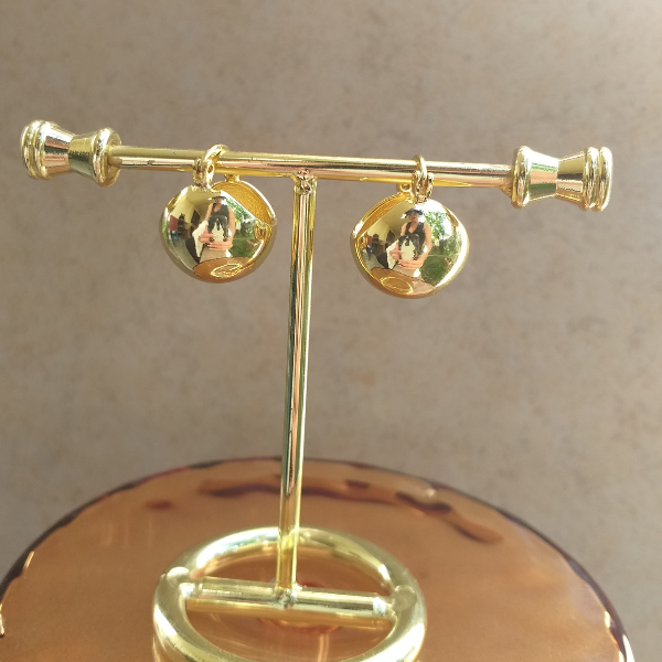 Aretes bolitas