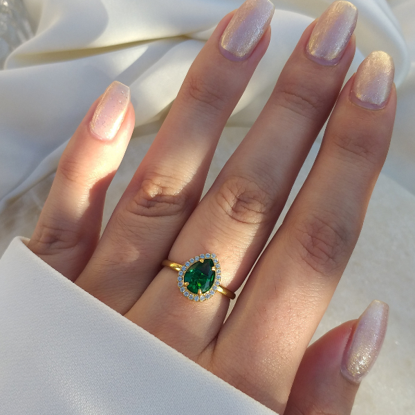 Anillo Esmeralda