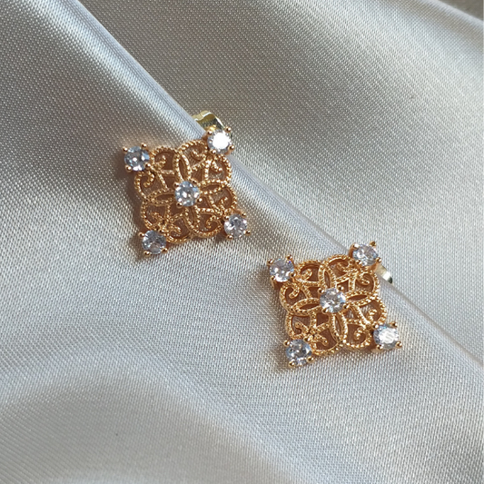Aretes elegantes
